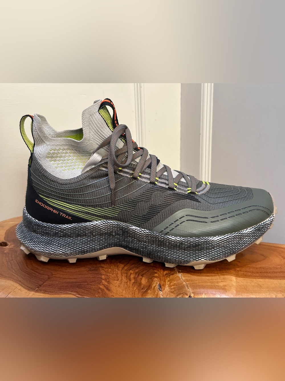 Saucony Endorphin Trail - Size: Men’s US11 - Picture 3 of 10